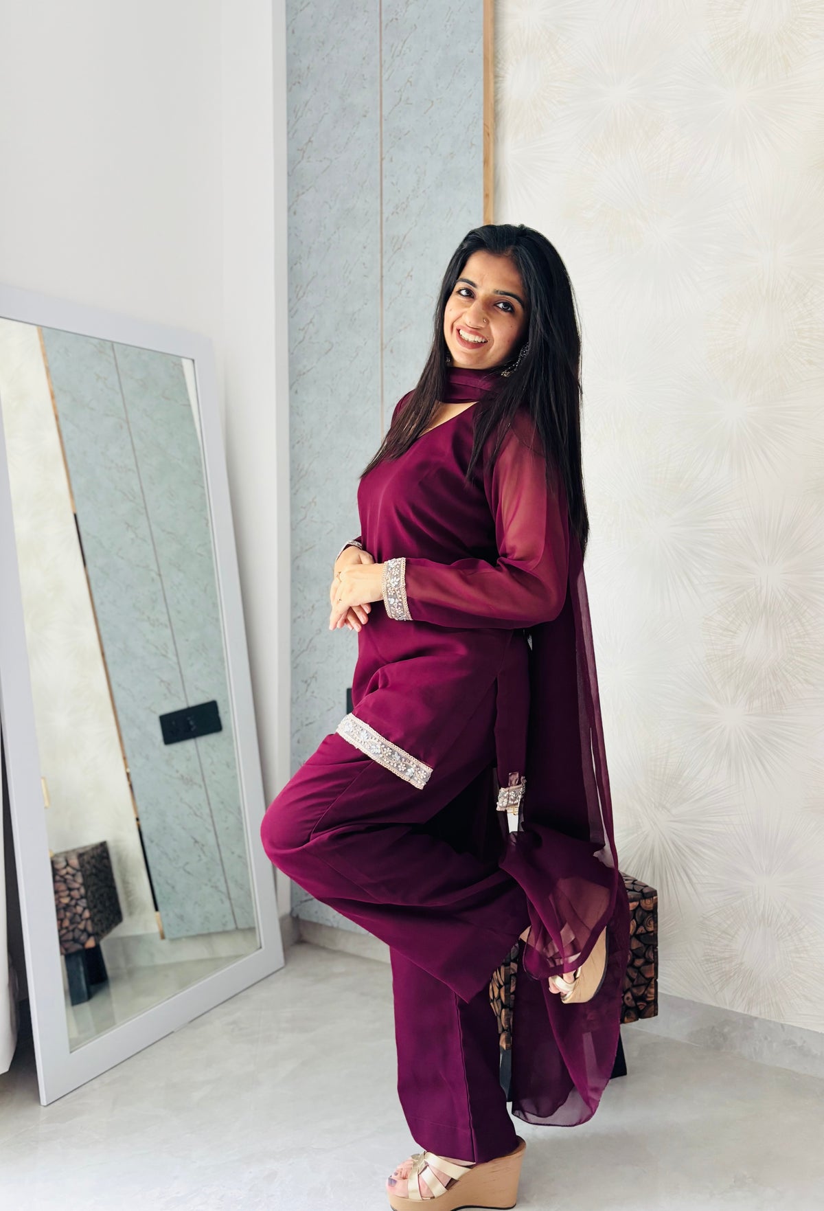 Wine Aura Palazzo Set