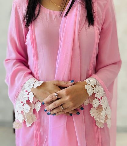 Gulrukh Farshi Set