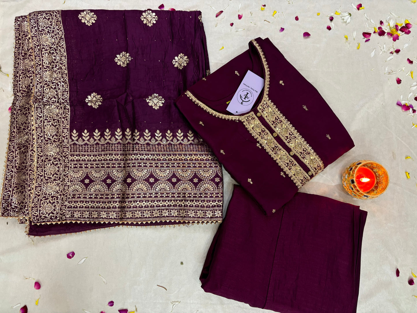 Banarasi Bliss Suit set
