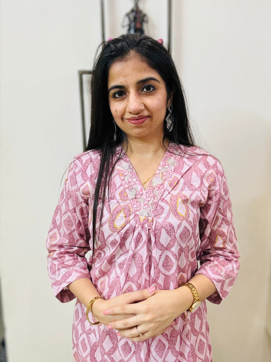Dusty Rose Elegance Kurta Set