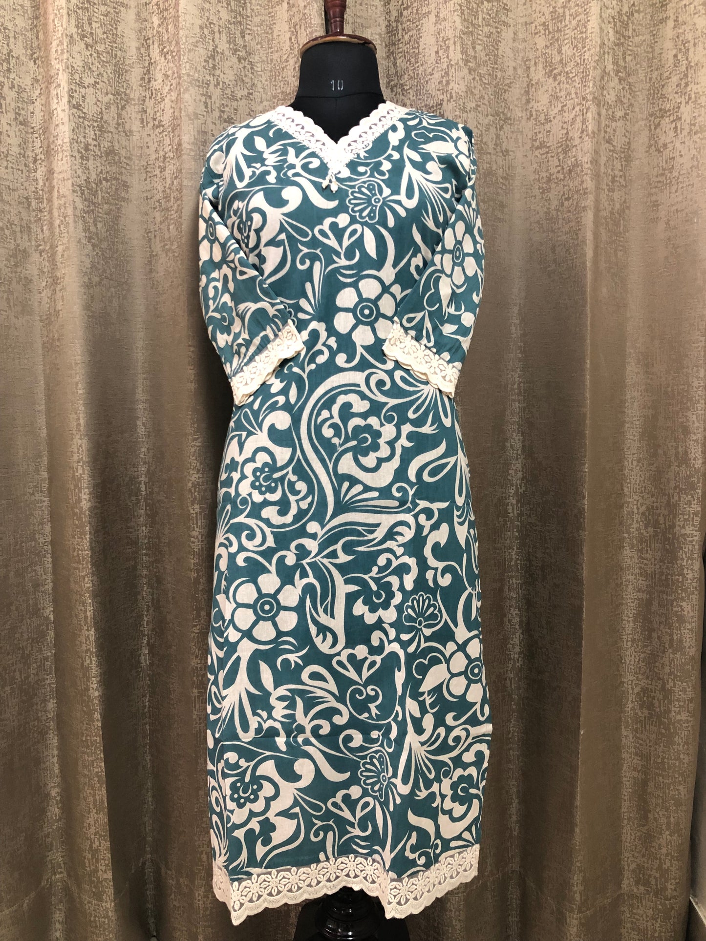 Mehfil Kurti