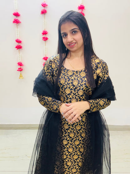 Black Gold Charm Suit Set