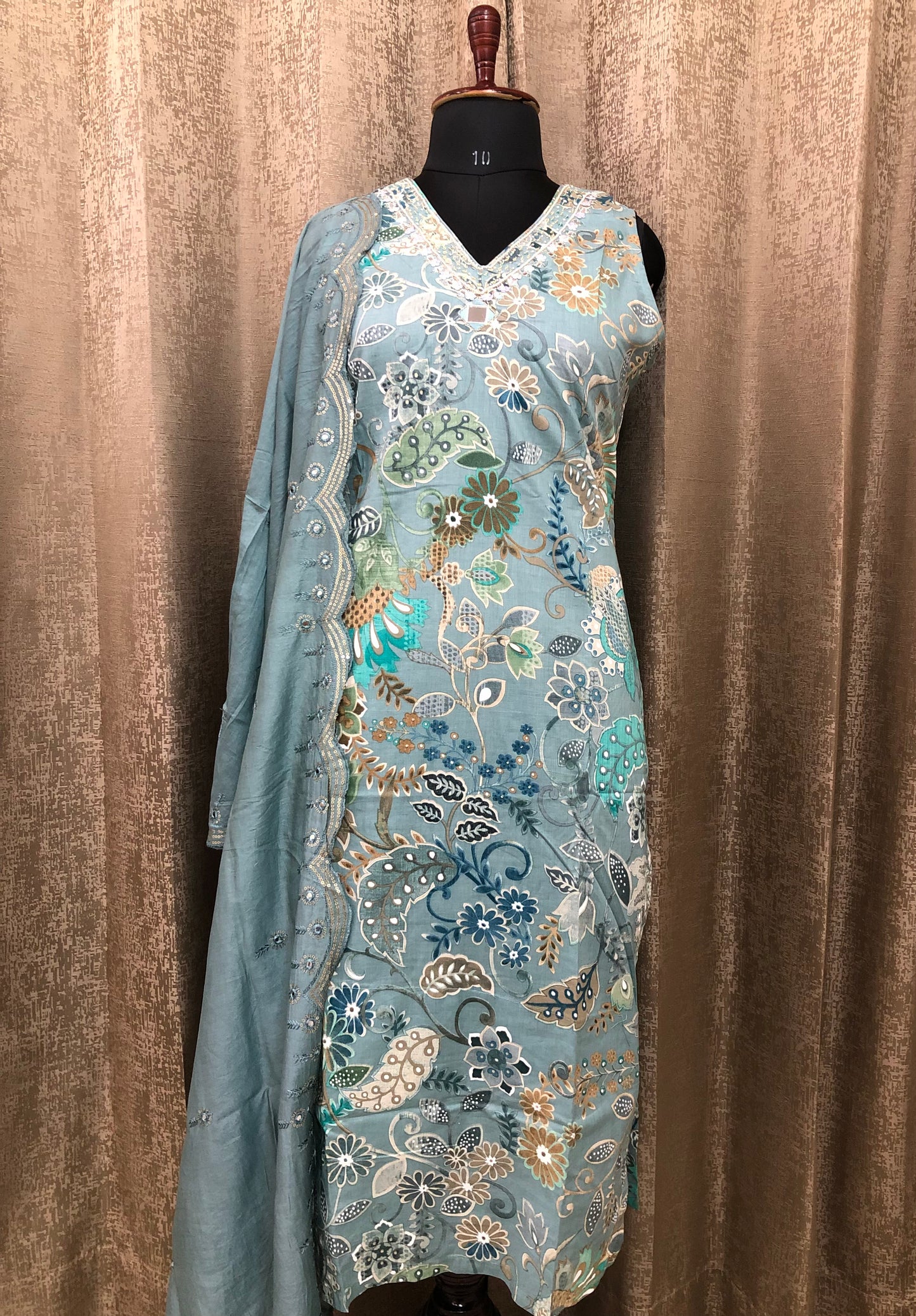 Evergreen Charm Suit Set