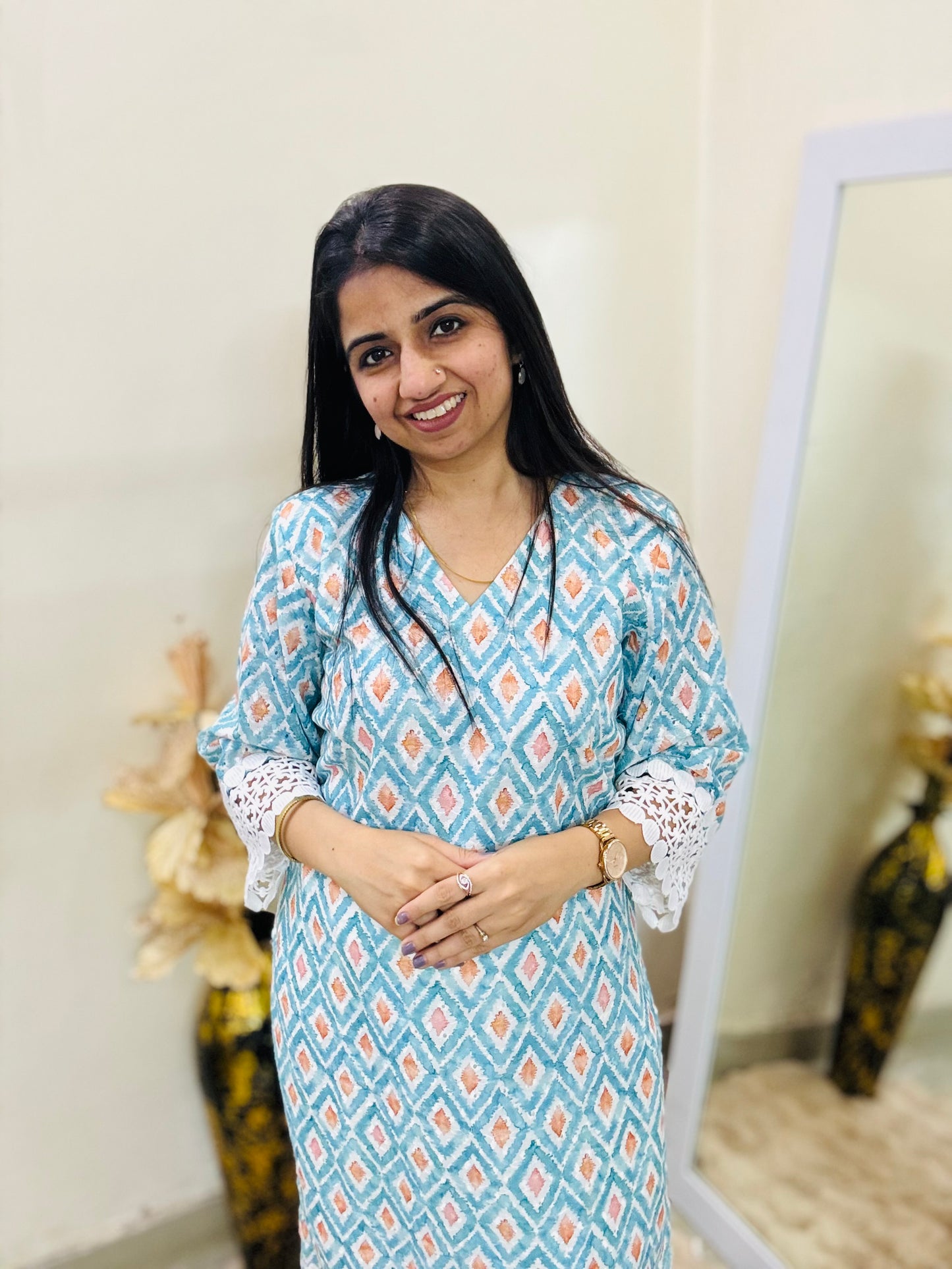 Noor-e-chikan Kurta Set