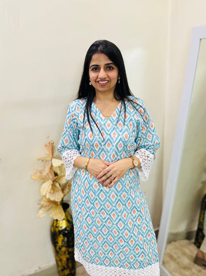 Noor-e-chikan Kurta Set