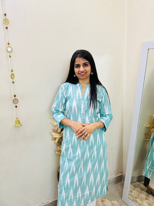 Ikat Elegance Kurta Set