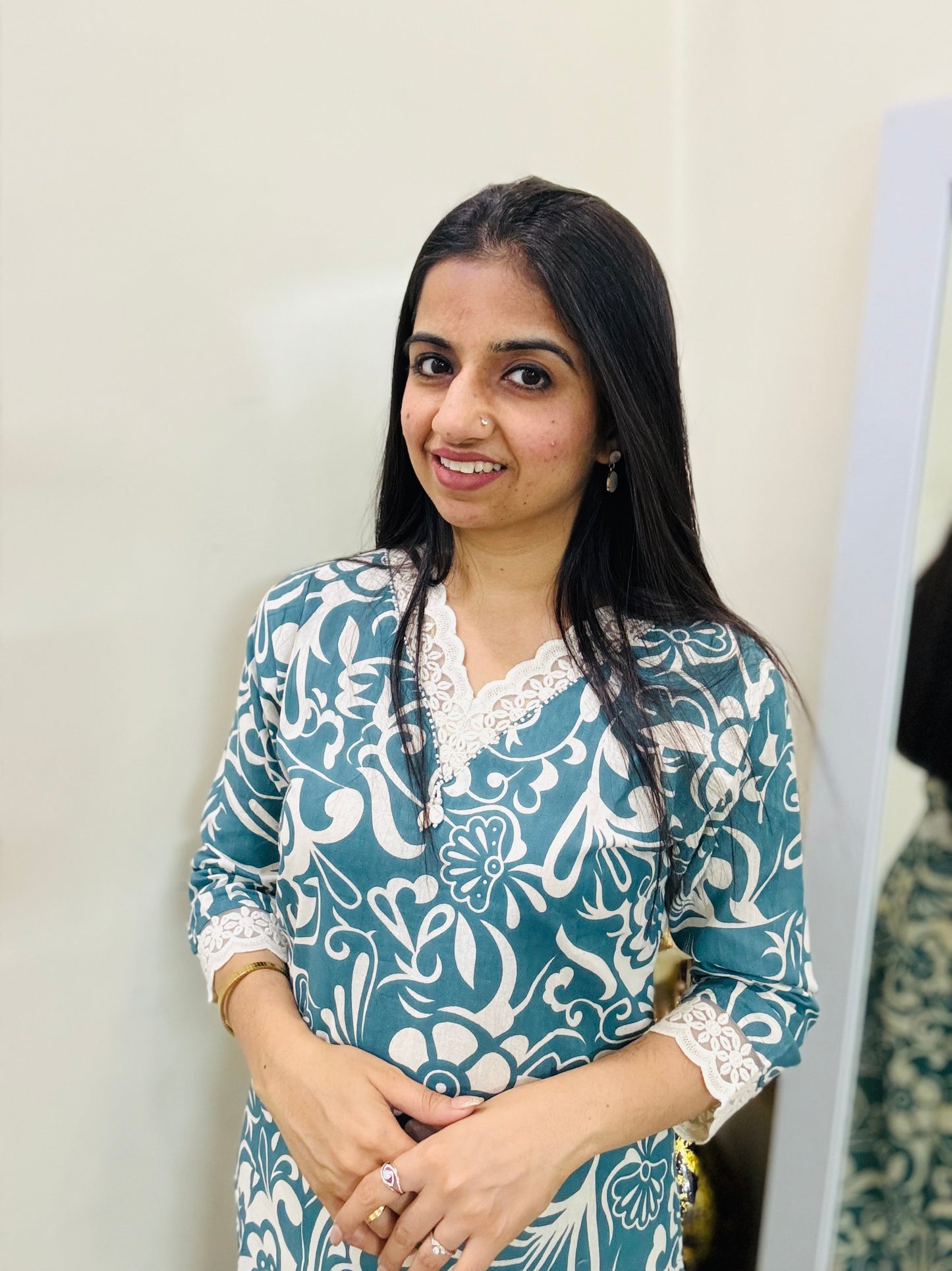Mehfil Kurti