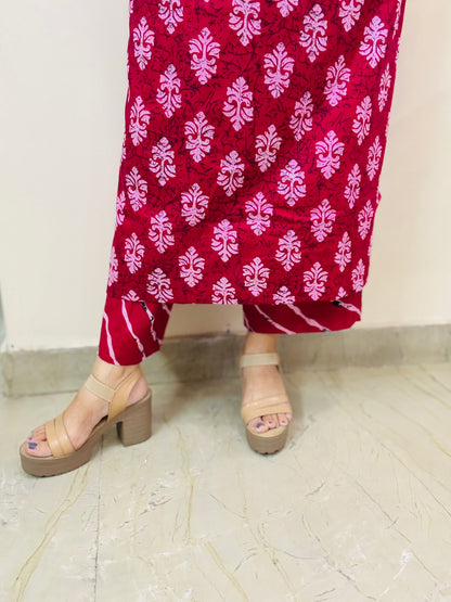 Gulabi Nazakat Suit Set