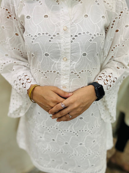Nazakat Chikan Top