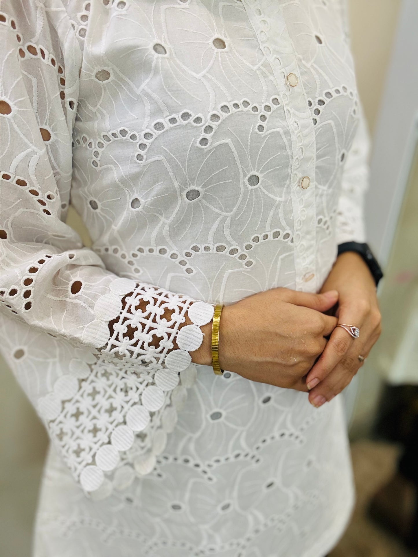 Nazakat Chikan Top